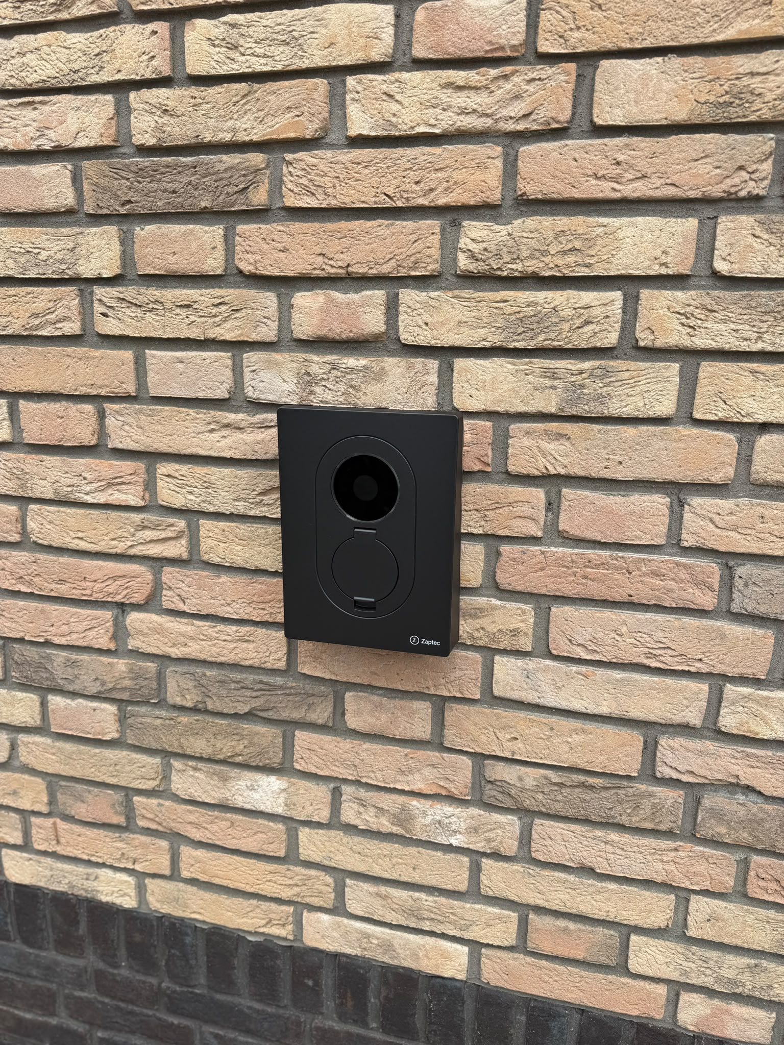 Laadpaalinstallatie van Autoladen24