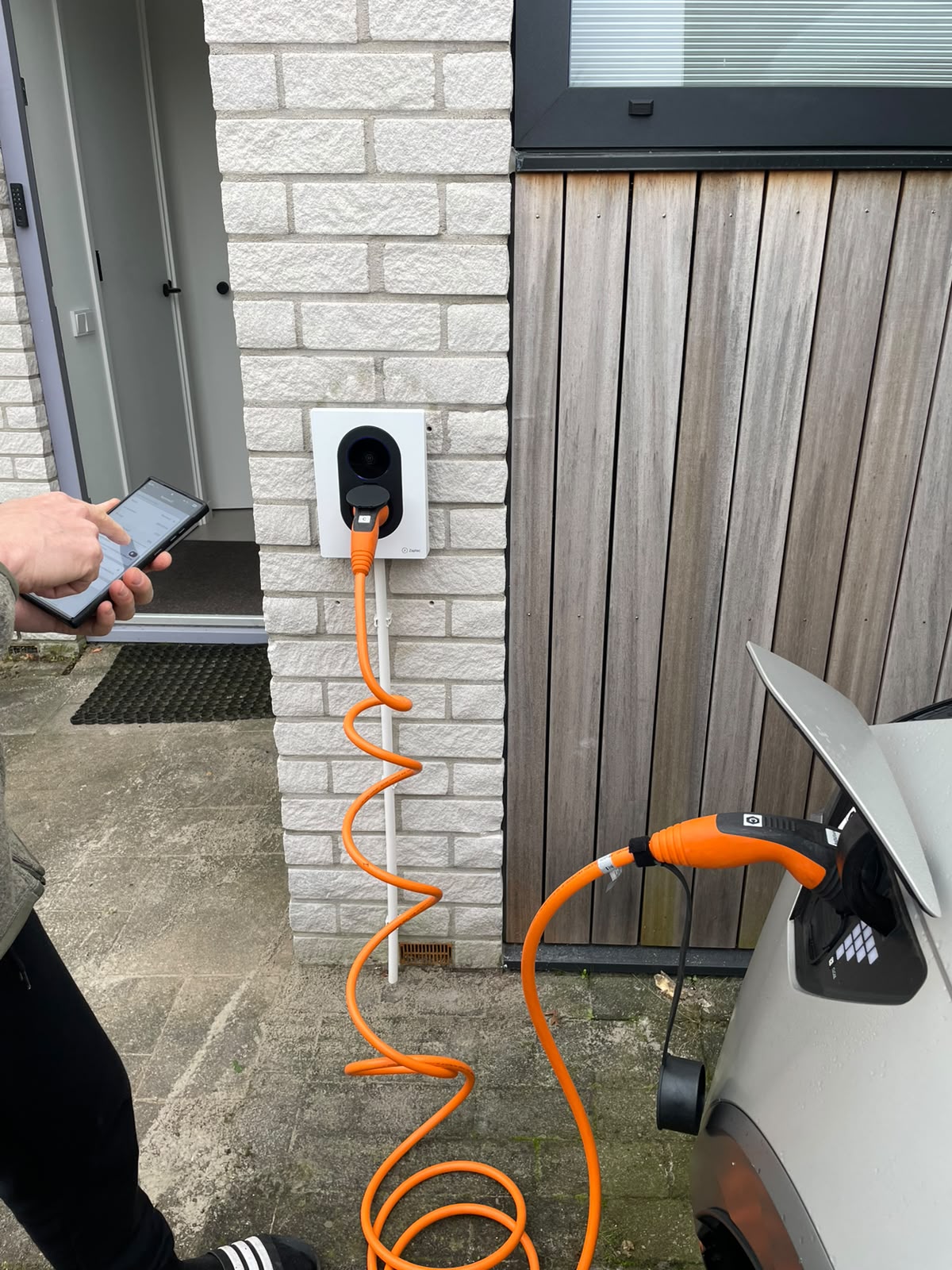 Laadpaalinstallatie van Autoladen24